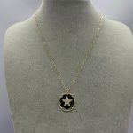 ALTIN KAPLAMA ALTIN SİYAH MADALYON KOLYE AKKLYE02