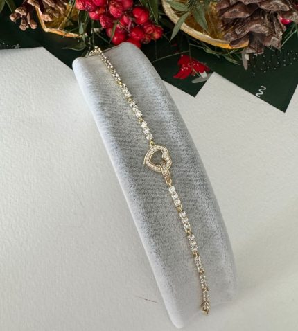 KALPLİ TAŞ BİLEKLİK