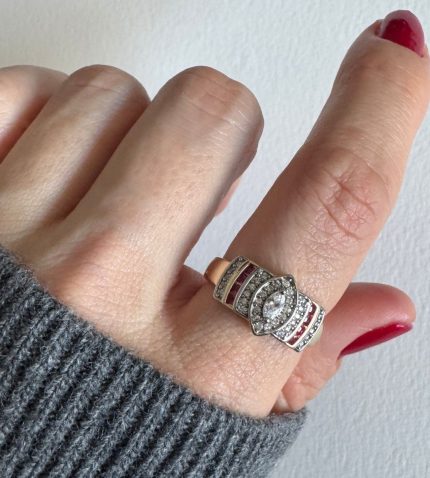 PEMBE TAŞLI YÜZÜK