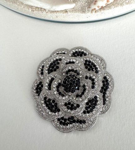 SİYAH GRİ TAŞLI BROŞ AKBRS10040