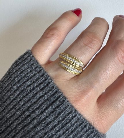 YAPRAK SARMAL MODEL YÜZÜK