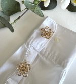 CAM GENİŞ ÇİÇEK DÜĞME BROŞ AKDGMBRS021