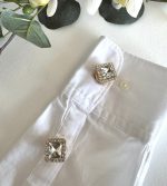 KARE TAŞLI DÜĞME BROŞ AKDGMBRS05