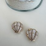 PEMBE BALONLU DÜĞME BROŞ AKDGMBRS1