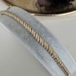 TAŞLI DÖNGÜ SUYOLU BİLEKLİK AKBLKLK2039